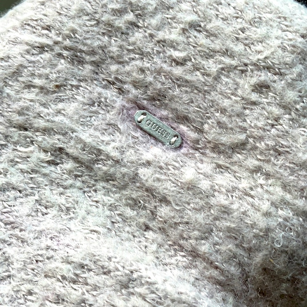 Guess | Infinity Scarf - Picture 3 of 3